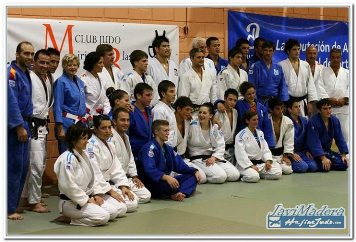 ALI10 JM1 070